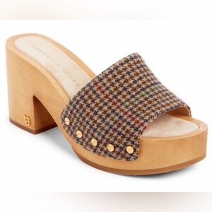 Veronica Beard Hannalee platform clogs
